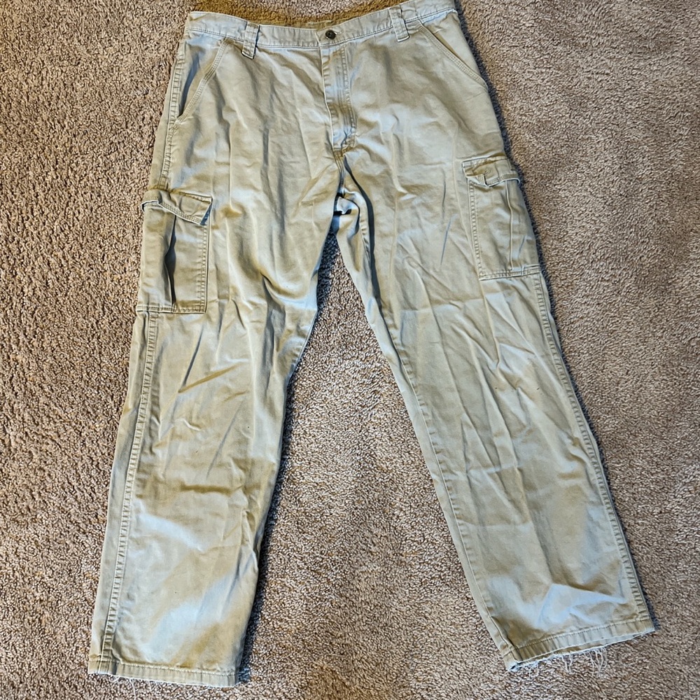 Wrangler cargo pants